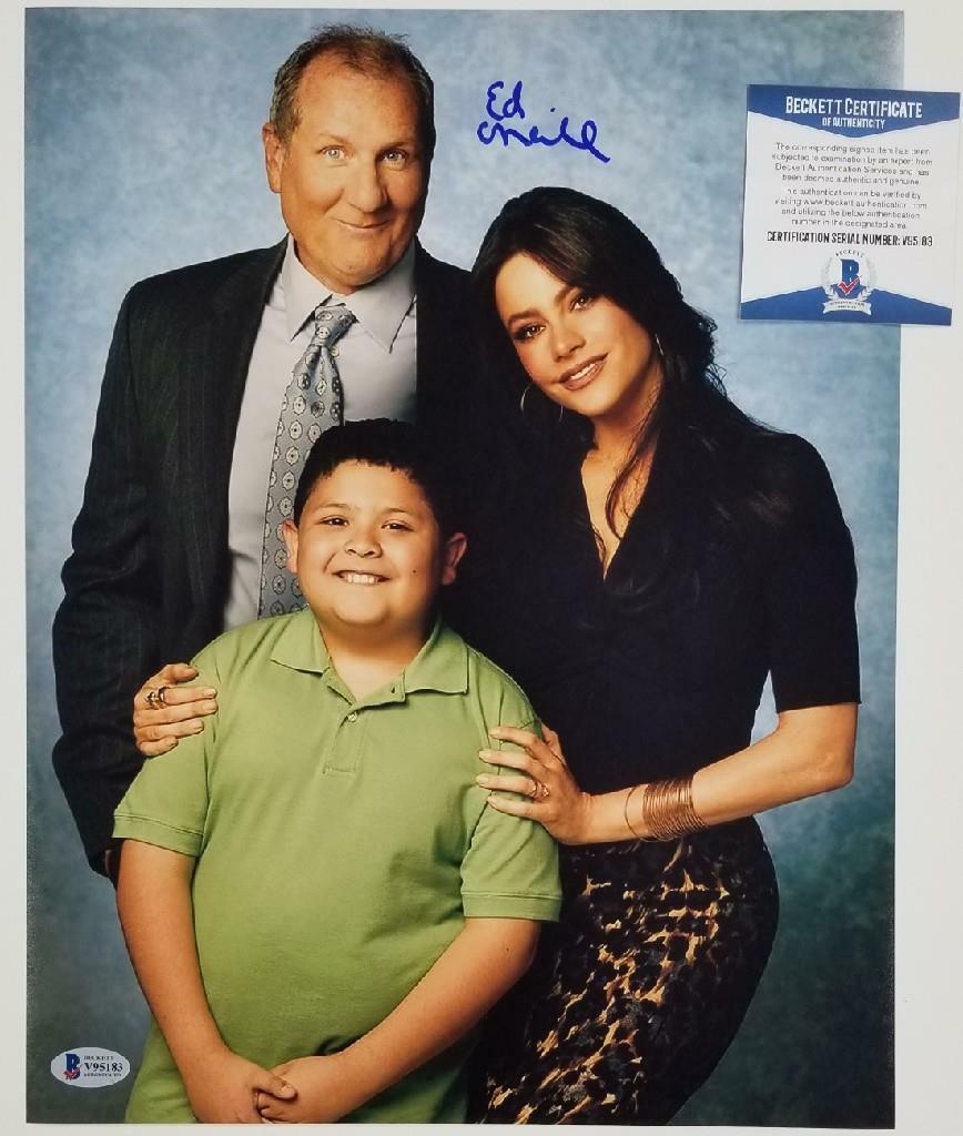 Ed O'Neill signed 11x14 Photo Poster painting #5 Modern Family Autograph ~ Beckett BAS COA