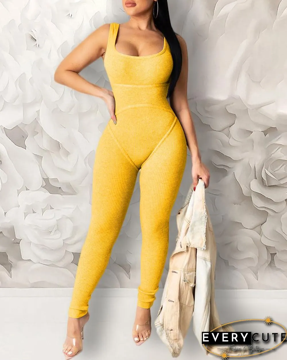 Solid U-neck Thick Strap Jumpsuit
