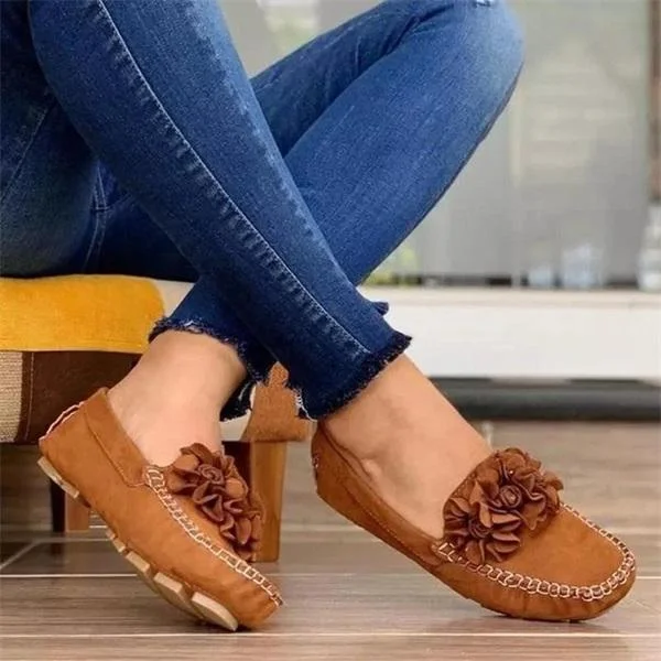Women Comfy Slip-On Flower Suede Loafers