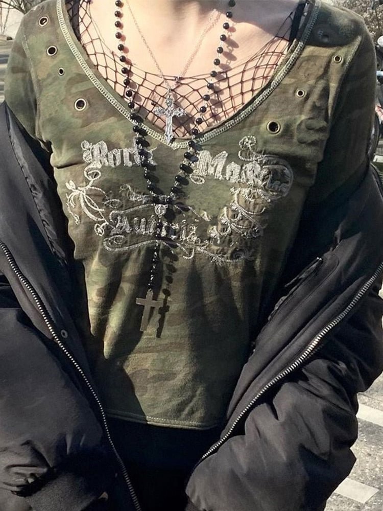Camouflage Aesthetic Crop Tops Women Y2K Vintage Fairycore Grunge Tees Fashion Harajuku Letter Print Basic Clothes Cuteandpsycho