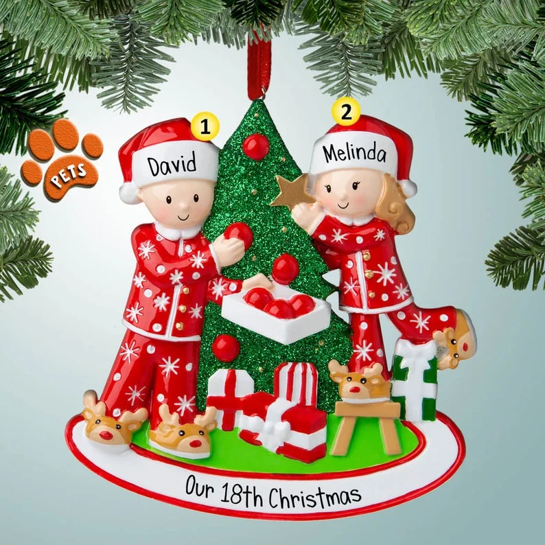 1st Decorating Tree Couple - Personalized Ornaments - Family Ornaments