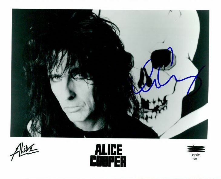 Alice Cooper (Vintage) signed 8x10 Photo Poster painting COA