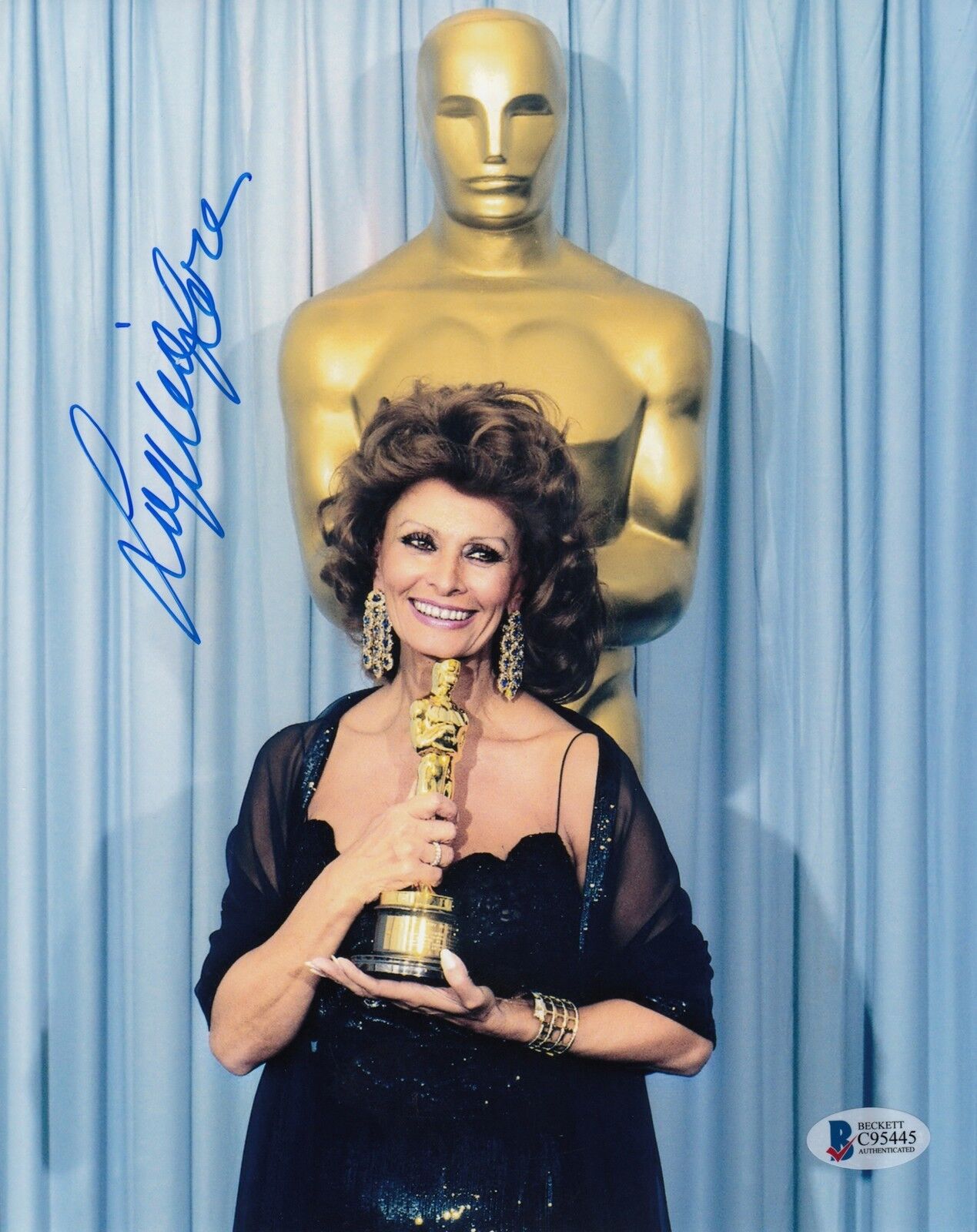 Sophia Loren #1 8x10 Signed 8x10 Photo Poster painting Beckett Certified Actress 031818