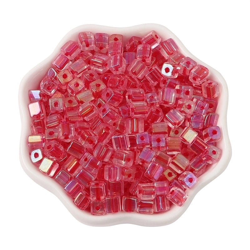 50 Pieces 5 * 5mm Hole 1~1.9mm Glass Square Beads