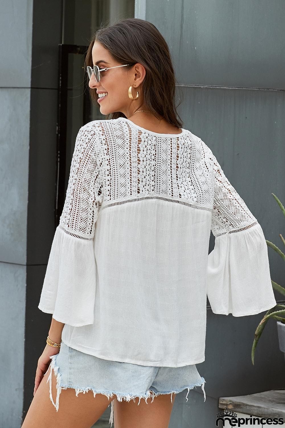 White The Du Jour Hollow Out Crochet Blouse