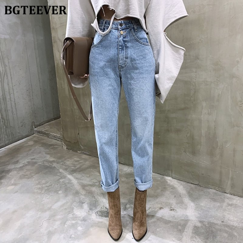 BGTEEVER Vintage High Waist Straight Jeans Pant for Women Streetwear Loose Female Denim Jeans Buttons Zipper Ladies trouser 2021
