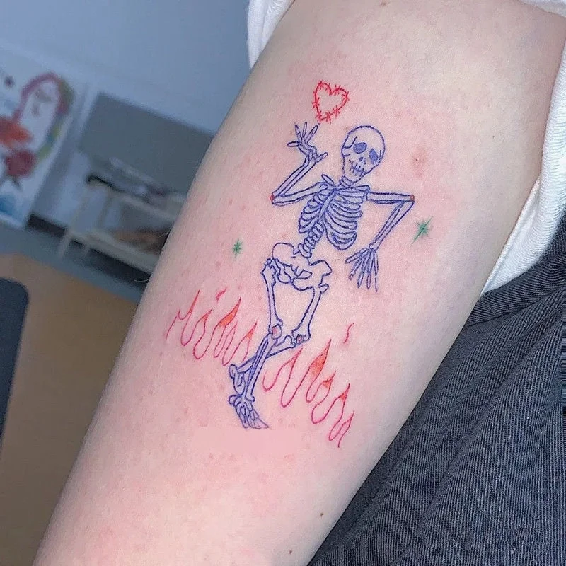 New Blue Flame Skull Temporary Tattoo Stickers Line Love Men Women Waterproof Cool Art Fake Tattoo Arm Leg Chest Tattoo Sticker