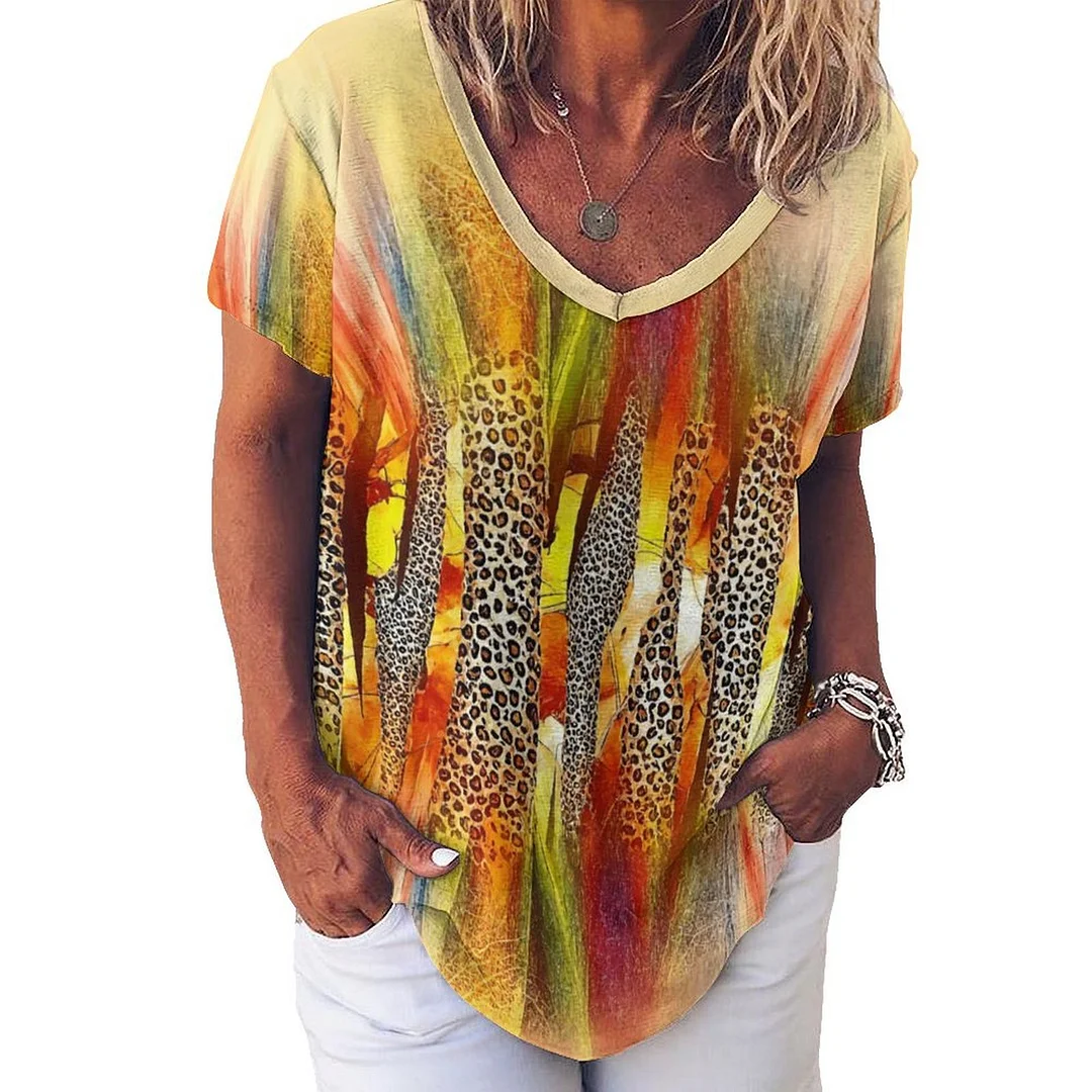 V-neck Short Sleeve Casual T-shirt for  Women Printed with Pattern Brown, Floral, Leopard
