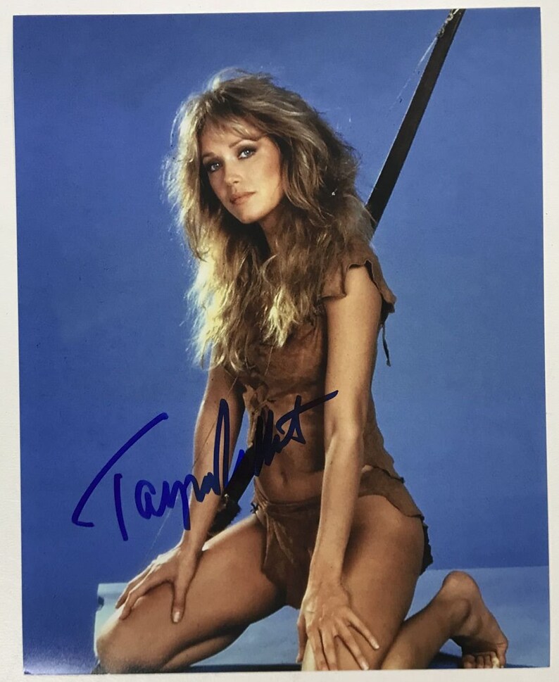 Tanya Roberts (d. 2021) Signed Autographed Sheena