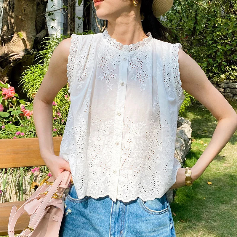Uveng Uveng New Small Fragrant Suit Female French Temperament Embroidered Vest Top + White Skirt Set