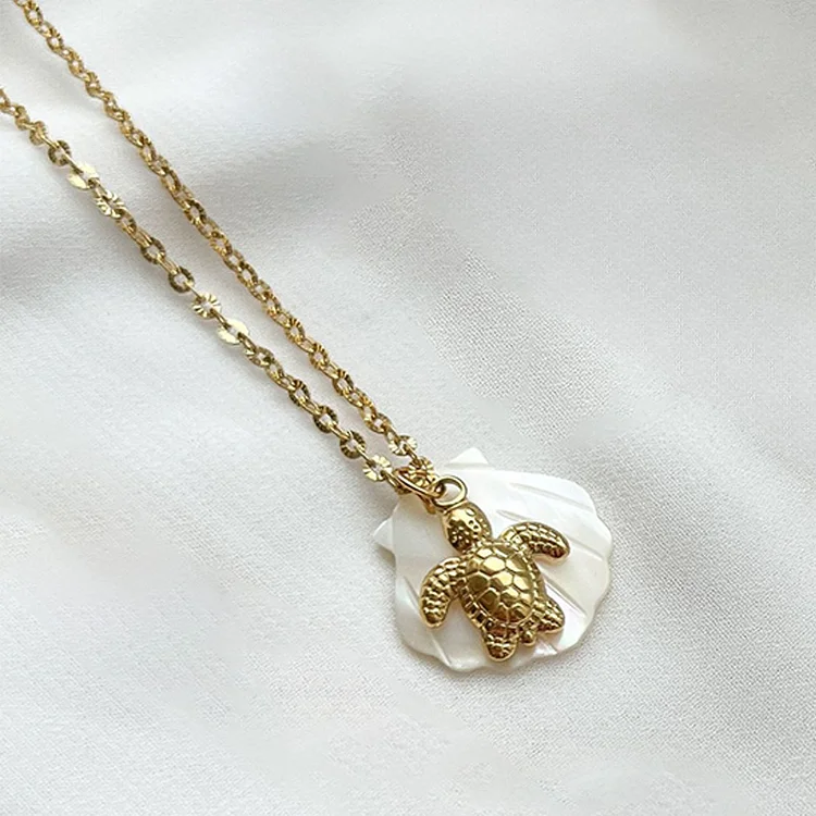 Sea turtle white shell necklace