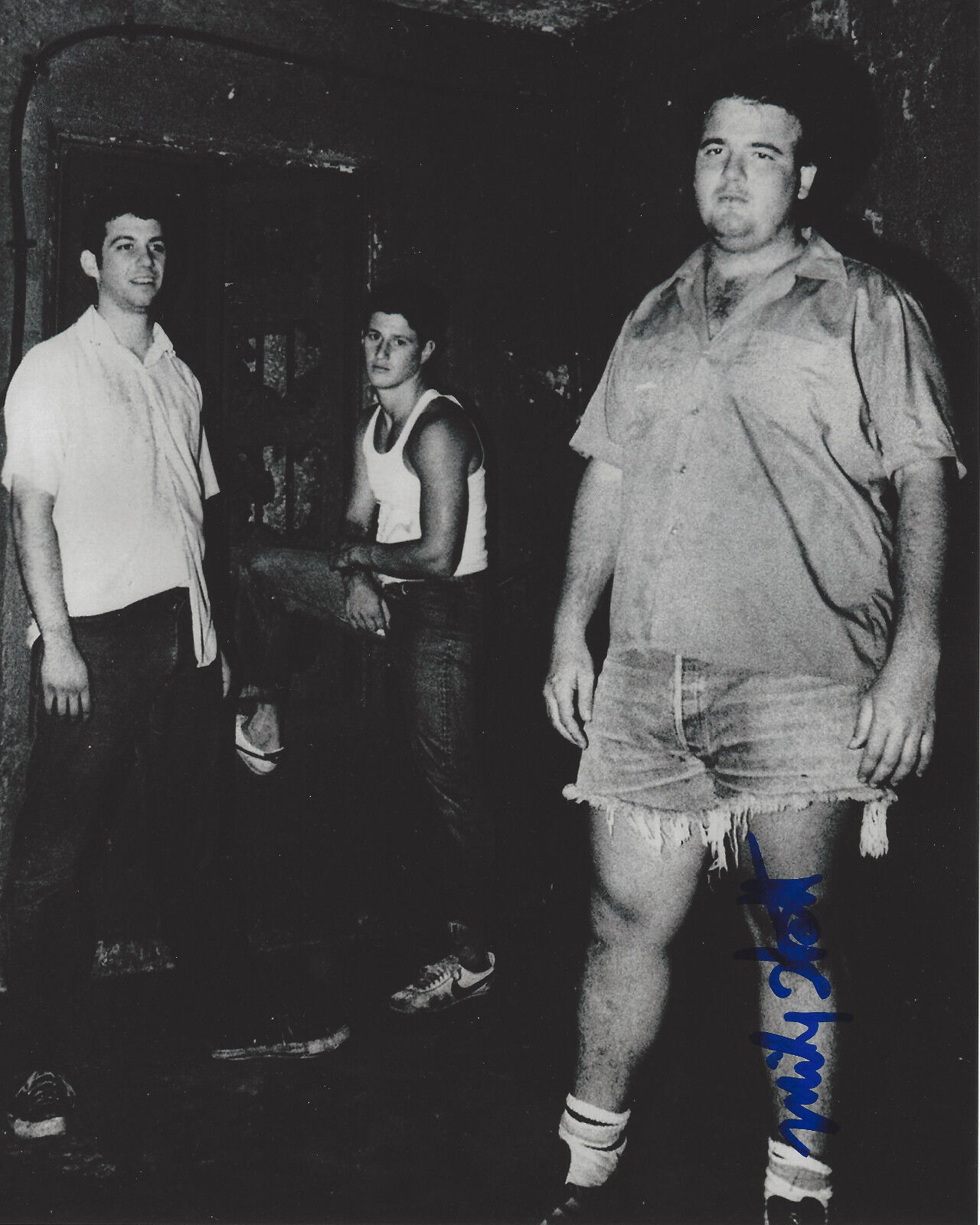 MIKE WATT MINUTEMEN & FIREHOSE BASS GUITARIST SIGNED AUTHENTIC 8X10 Photo Poster painting w/COA