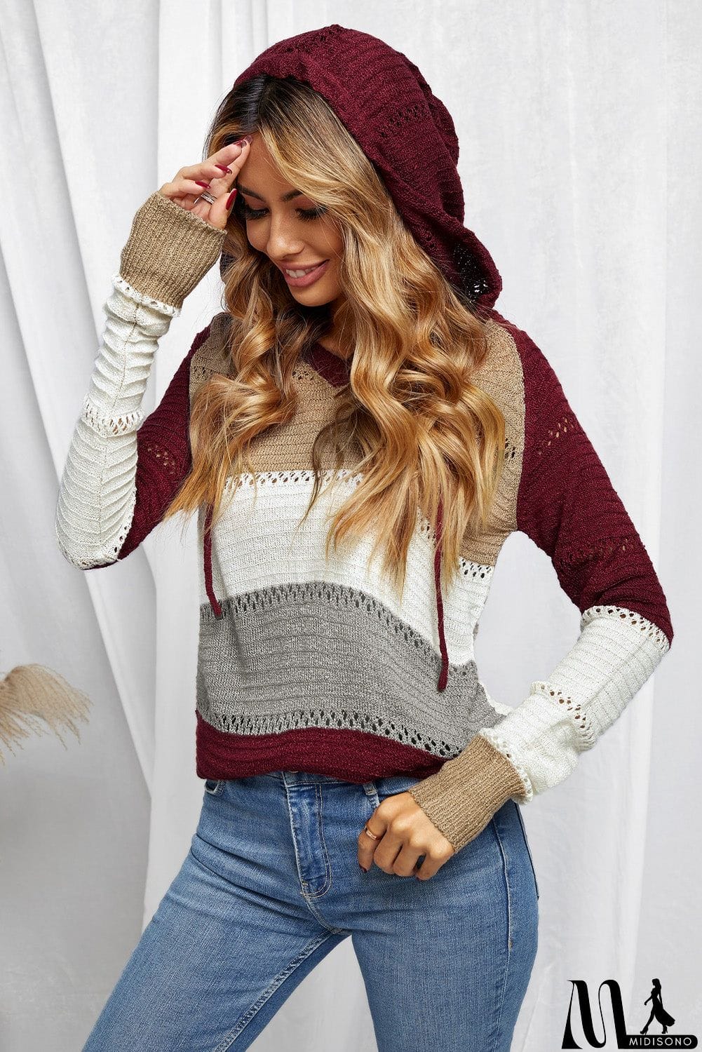 MidiSono - Classic Beach Bonfire Knitted Hoodie