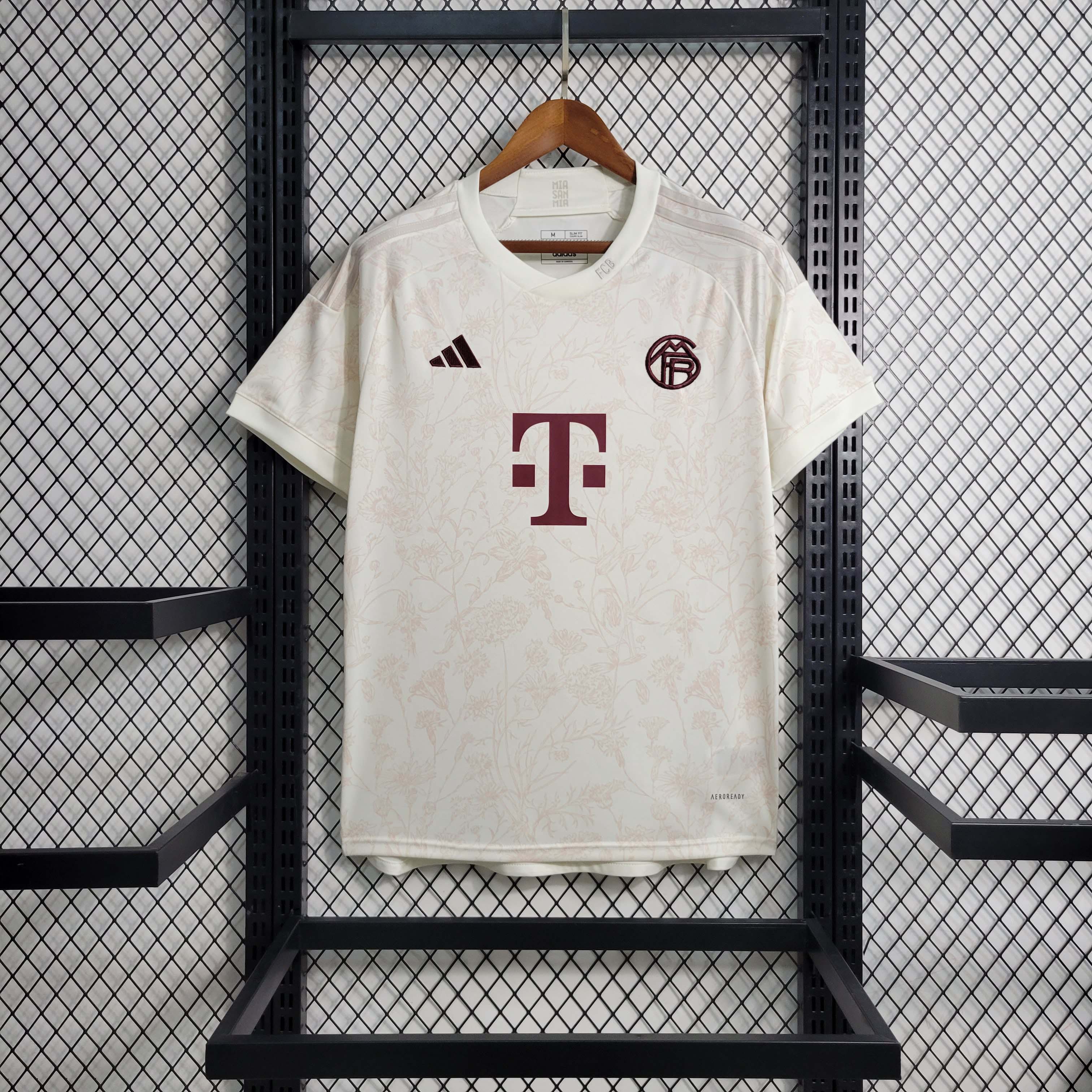 2023-2024 Bayern Munich 2 awayFootball Shirt 1:1 Thai Quality