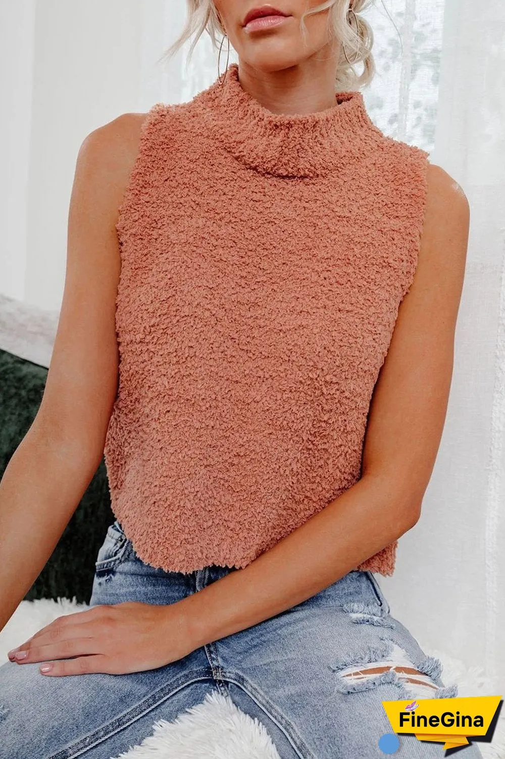Solid Color Sleeveless Knitted Top