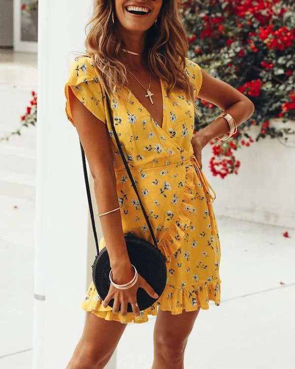 Summer Lace-Up V-Neck Floral Printed Dress