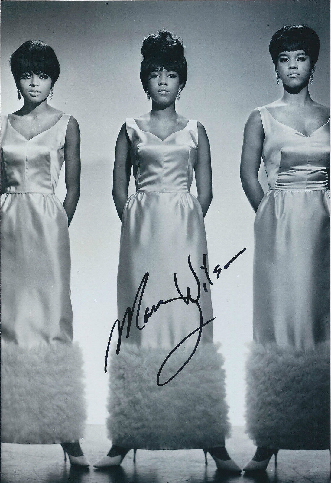 Mary WILSON SIGNED Autograph 12x8 Photo Poster painting AFTAL COA Supremes R&B Soul Singer