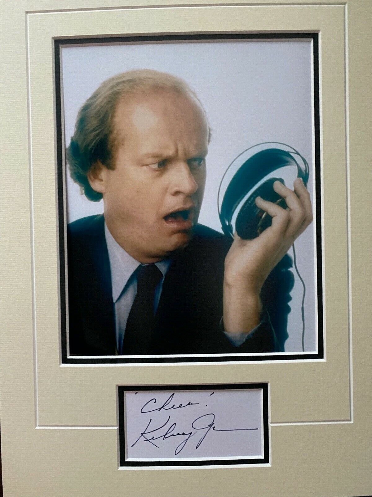 KELSEY GRAMMAR - POPULAR AMERICAN ACTOR - SIGNED COLOUR Photo Poster painting DISPLAY