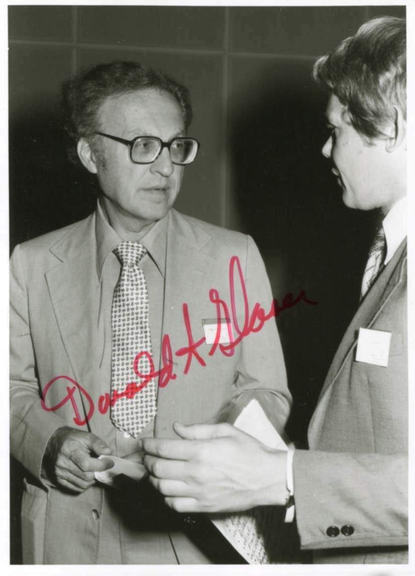 NOBEL PRIZE 1960 Donald A. Glaser autograph, signed vintage Photo Poster painting