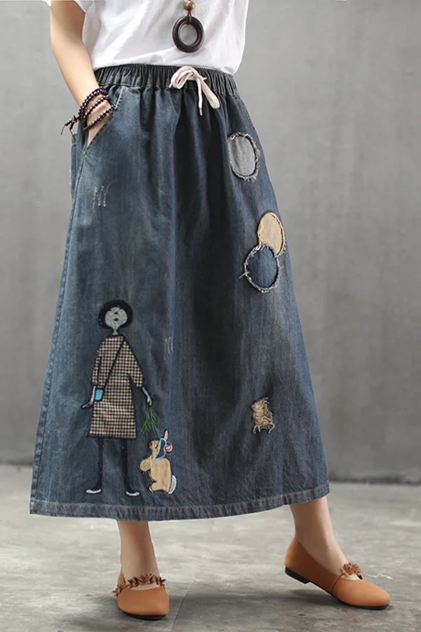 Circle Patch Elastic Waist Ripped Washed Denim Skirt
