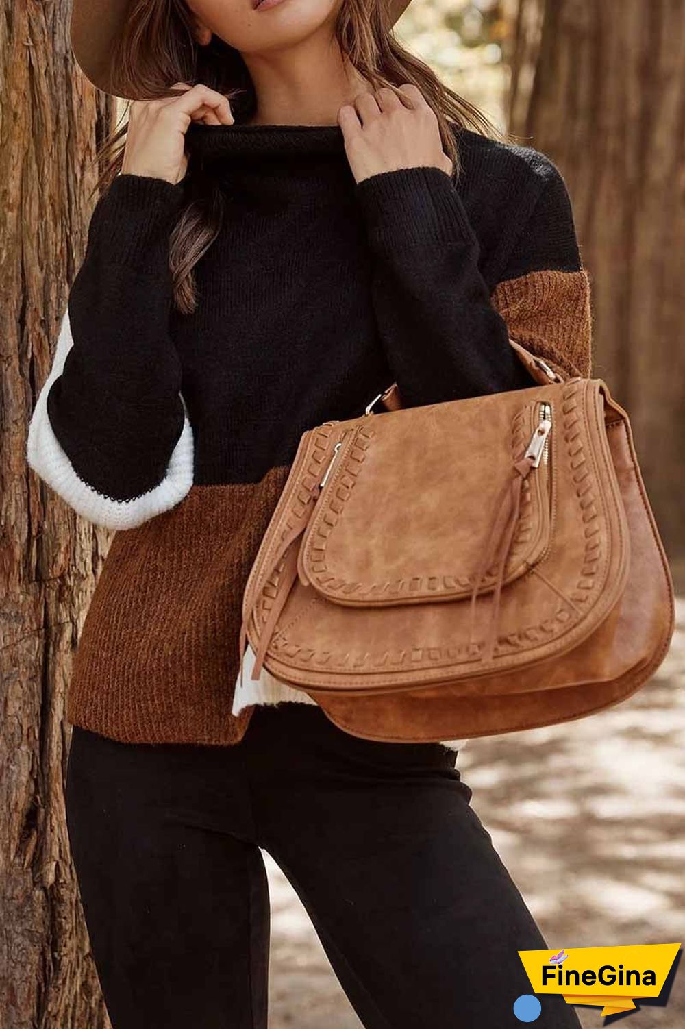 Leisure Contrasting Color High Neck Knitted Sweater