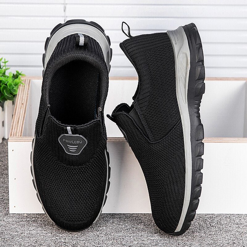 QZHSMY Spring Summer 2022 New Men Walking Shoes Slip On Breathable Sneakers Male Leisure Black Tenis Masculino Zapatillas Hombre