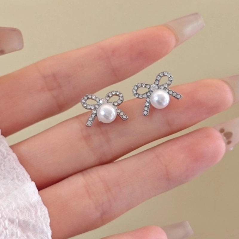 1 Pair Elegant Sweet Square Heart Shape Bow Knot Inlay Imitation Pearl Alloy Rhinestones Earrings