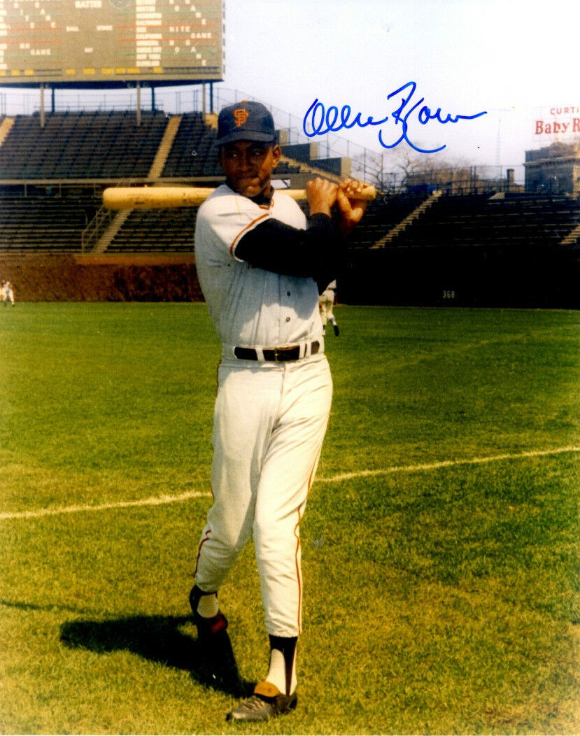 Signed 8x10 OLLIE BROWN San Francisco Giants Autographed Photo Poster painting - COA