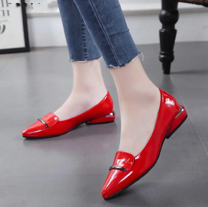 Vstacam 2023 Elegant Red Pointed Toe Flat Shoes Women Patent Leather Flats Fashion Slip On Ladies Shoes Lady Slip On Ballet Office Shoes