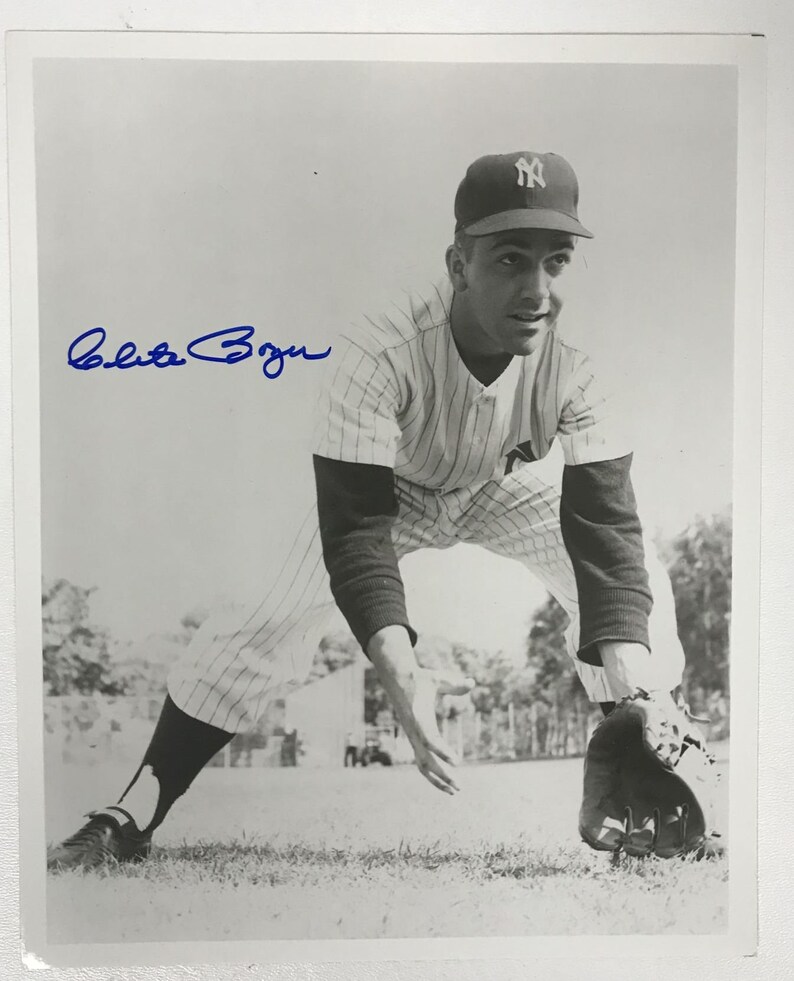 Clete Boyer (d. 2007) Signed Autographed Vintage Glossy 8x10 Photo Poster painting New York Yankees - COA Matching Holograms