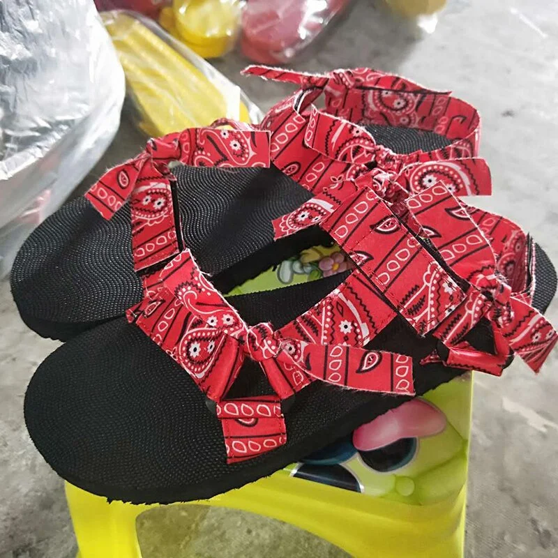Women Flat Sandals graffiti Bandana Shoes Summer Outdoor Platform Sandals Open Toe Cute Bow Casual Ladies Beach Shoes 43