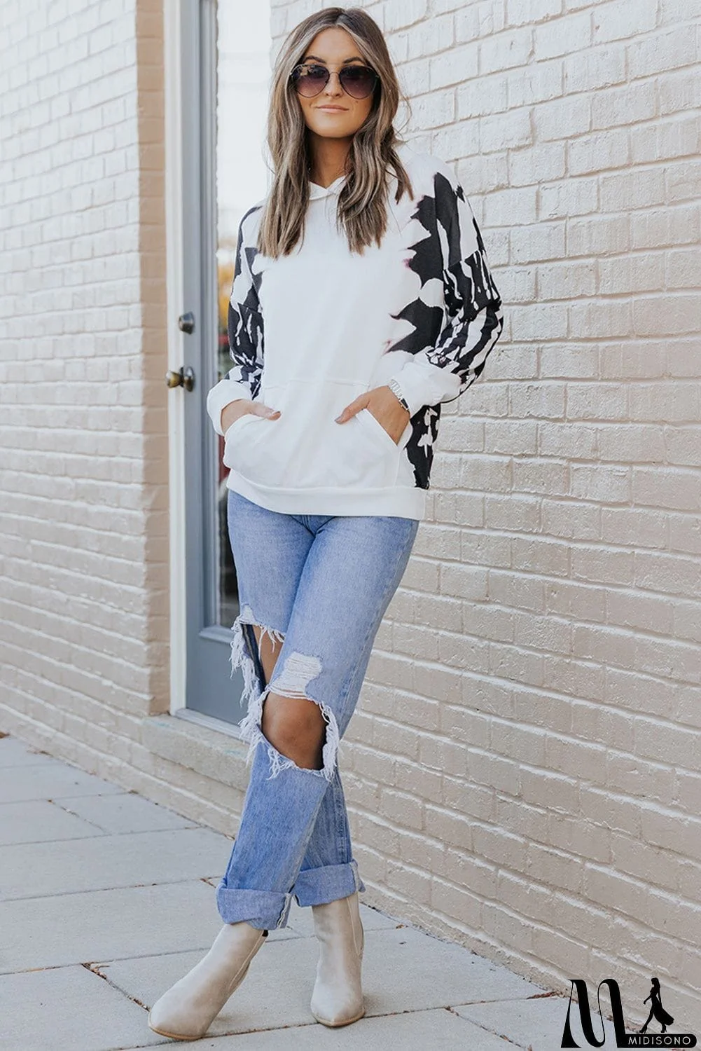 MidiSono - Contrast Dropped Shoulder Hoodie with Pocket