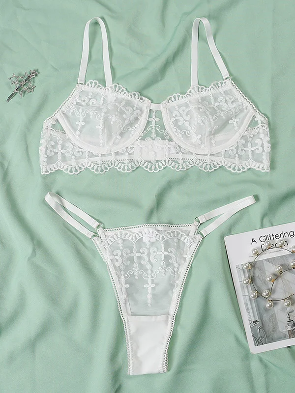 Sweet Floral Lace Underwired Bandeau Split Lingerie