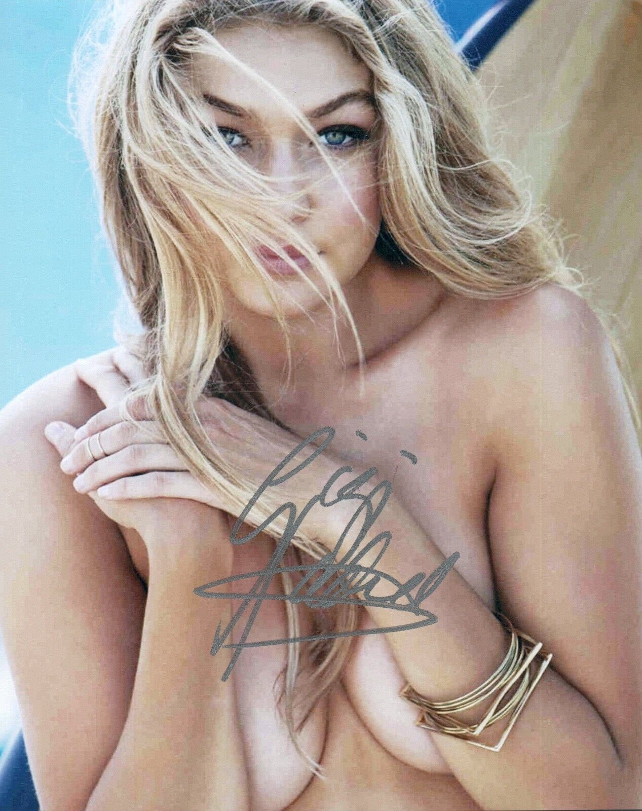 Gigi Hadid Signed Autographed 8x10 Photo Poster painting Hot Sexy Model Topless COA VD