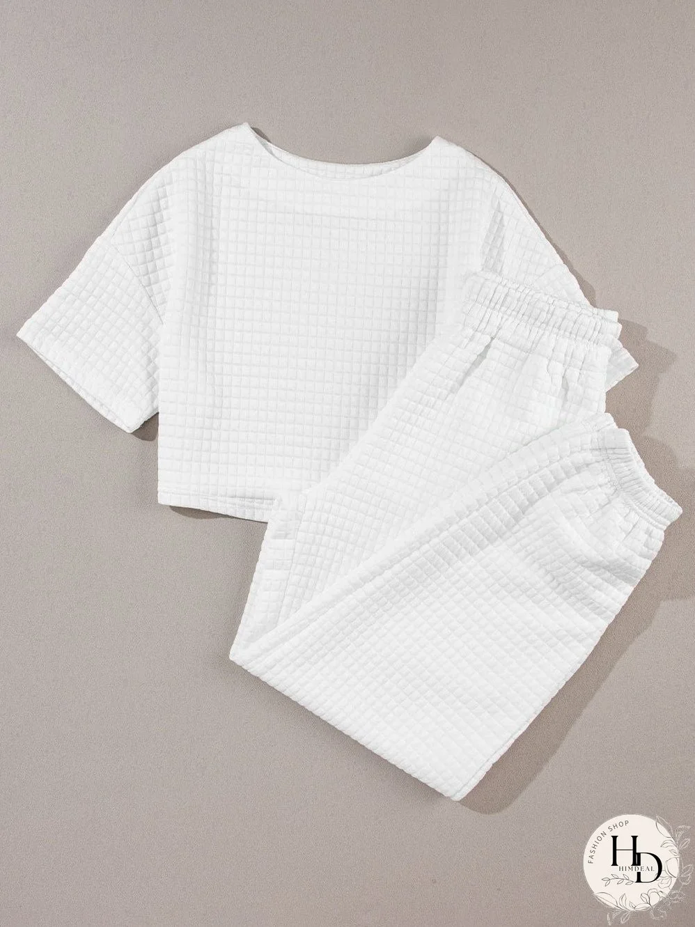 Chic White Textured Lattice Crop Top and Jogger Pants Ensemble