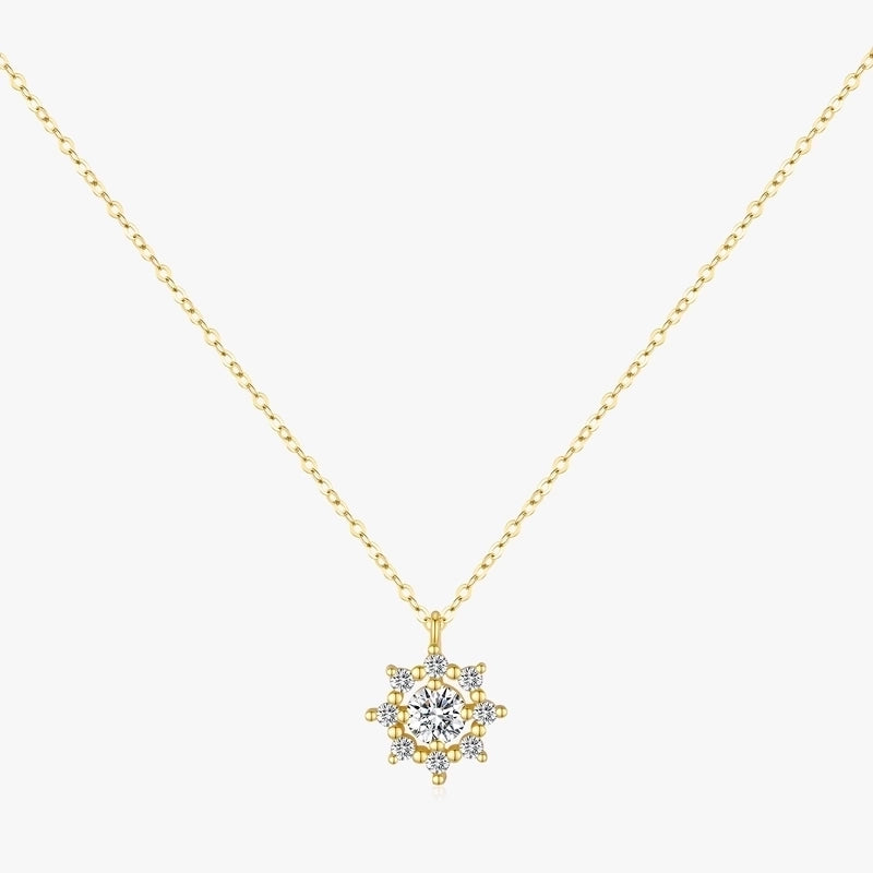 0.5ct VVS1-VVS2 Round Brilliant 925 Sterling Silver Moissanite Cable Chain Plating Inlay Snowflake GRA Certificate Pendant Necklace