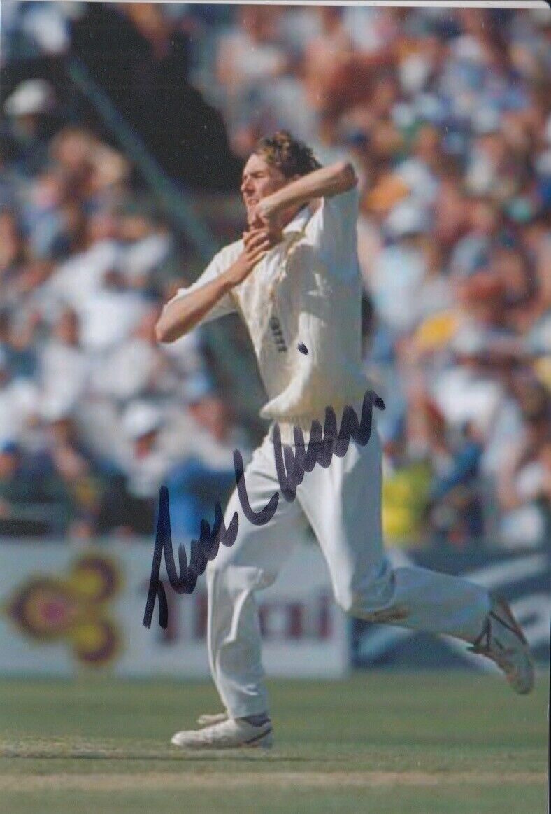 PHIL TUFNELL HAND SIGNED 6X4 Photo Poster painting ENGLAND CRICKET AUTOGRAPH 4