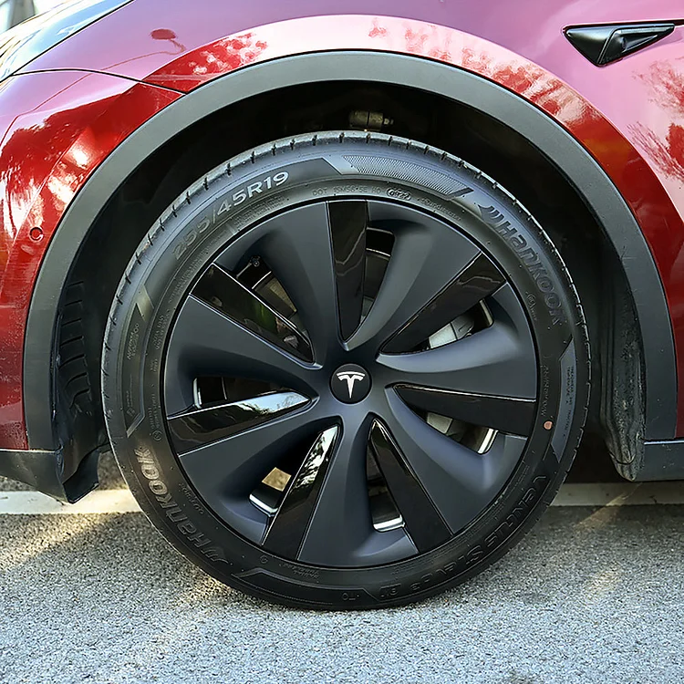 Performance hubcaps in turbine design for the Tesla Model Y