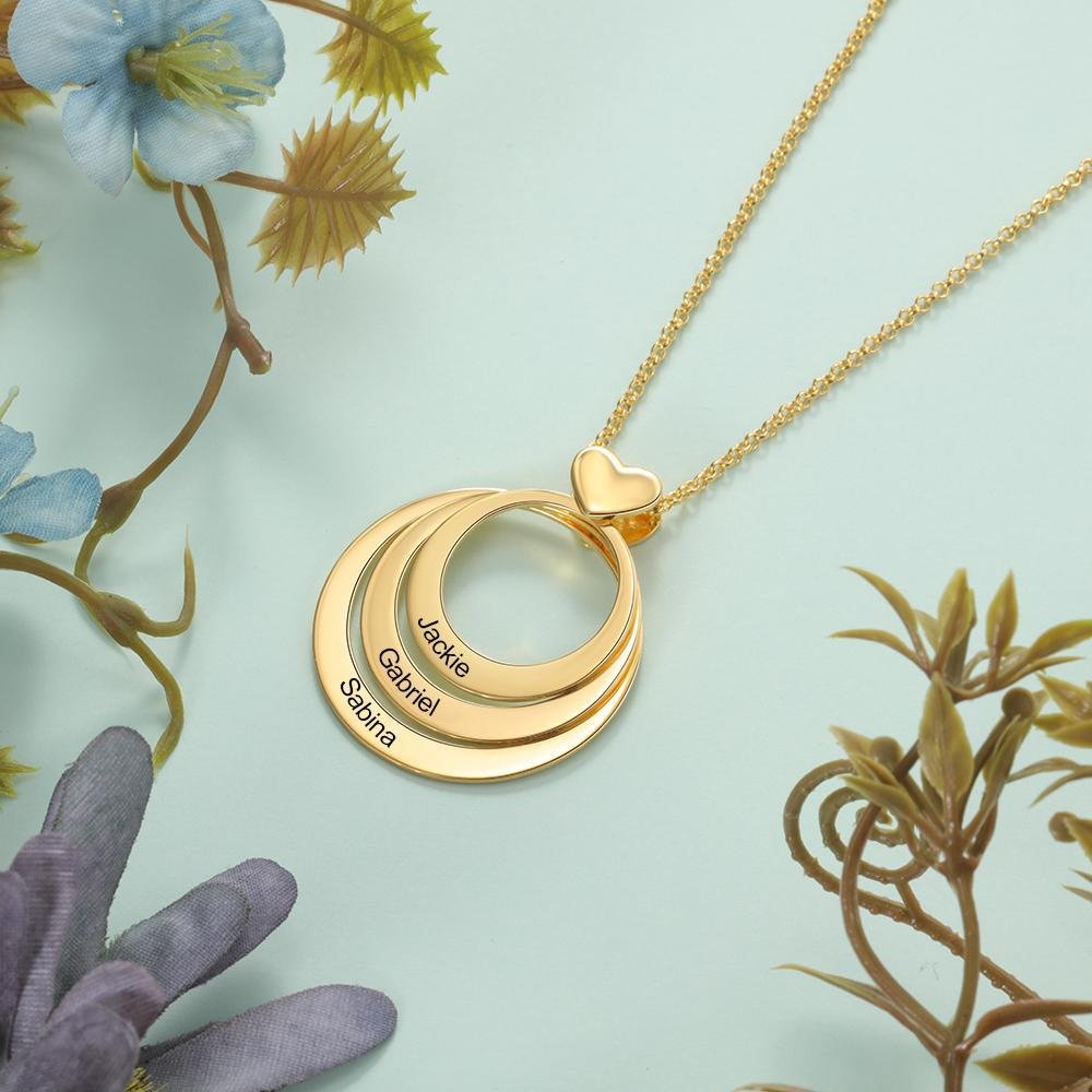 Collier personnalisé prénom cercles imbriqués pour couple
