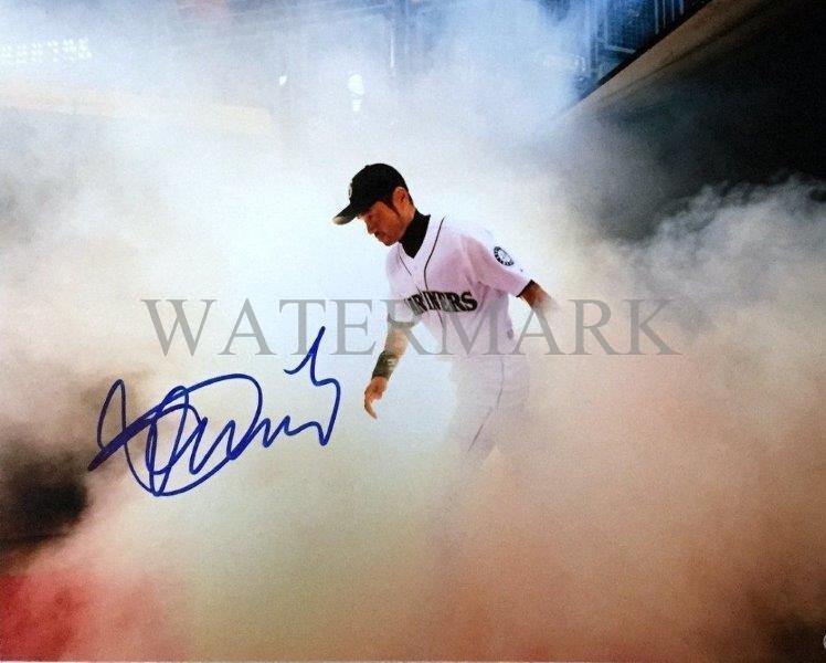 REPRINT - ICHIRO SUZUKI Seattle Mariners Signed Preprint 8 x 10 Photo Poster painting RP