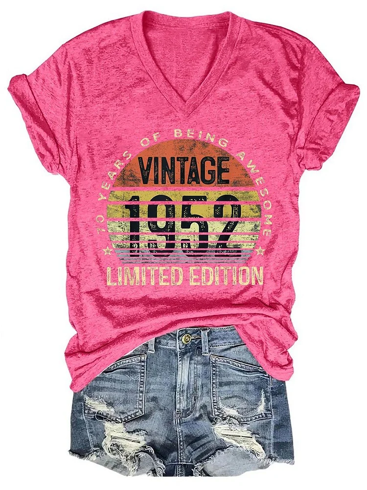 Women's 70 Year Old Gifts Vintage 1952 Limited Edition 70th Birthday T-shirt socialshop