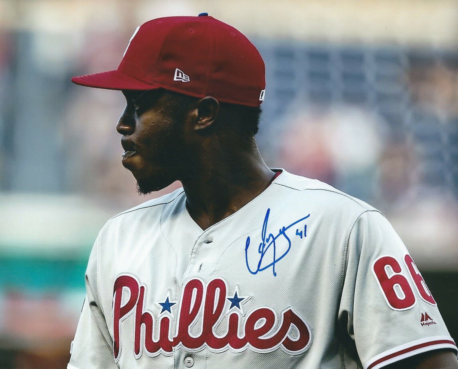 Signed 8x10 EDGAR GARCIA Philadelphia Phillies Autographed Photo Poster painting - COA