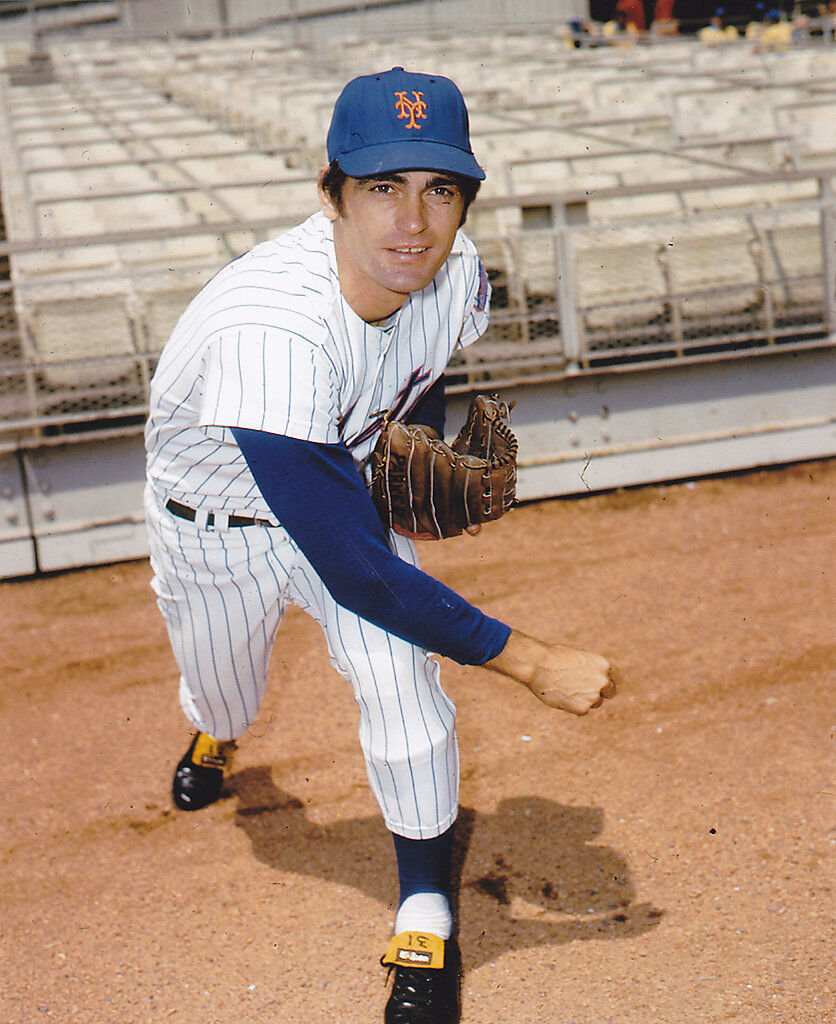 HARRY PARKER NEW YORK METS VINTAGE ACTION 8x10