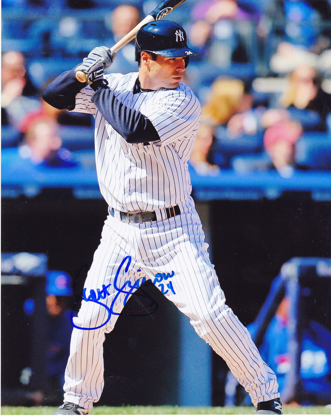 SCOTT SIZEMORE NEW YORK YANKEES ACTION SIGNED 8x10