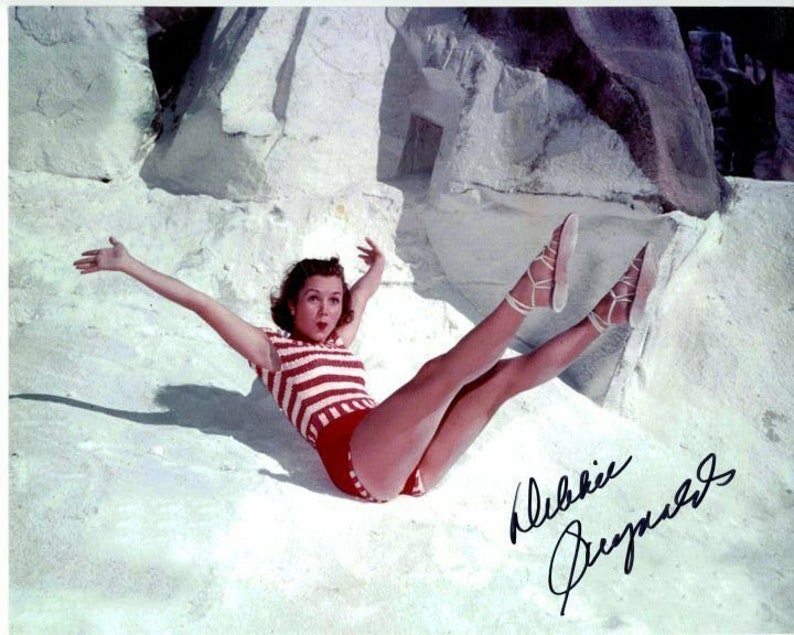 Debbie reynolds signed autographed Photo Poster painting