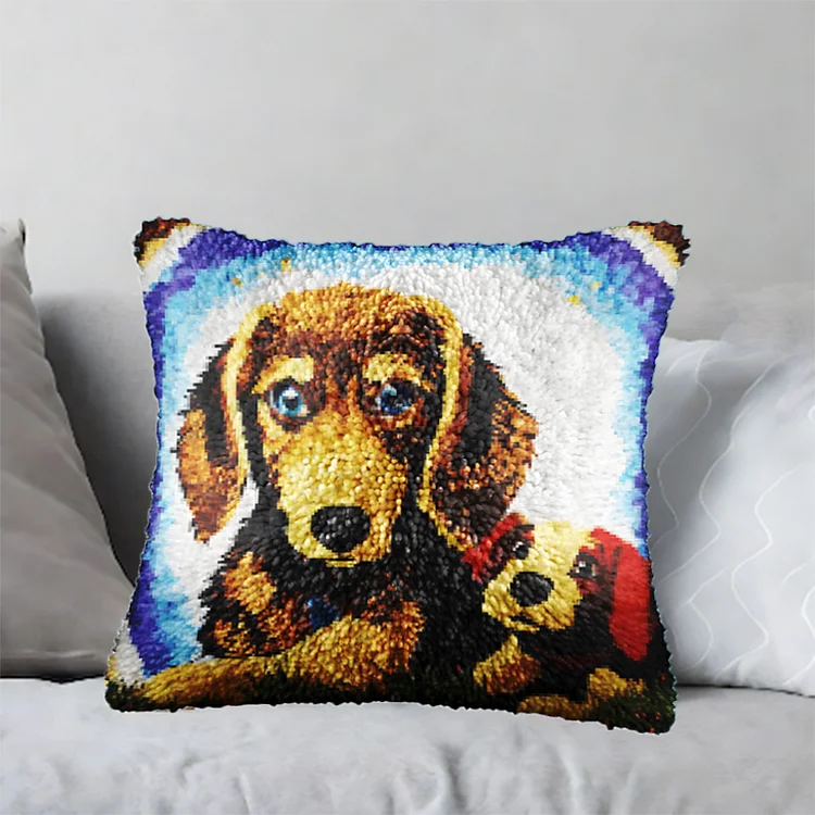 Dachshund Dog Latch Hook Pillow Kit for Adult, Beginner and Kid veirousa