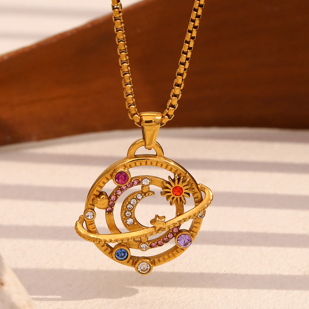 Niche Design Personalized High-End Pendant Stainless Steel Plated 18K Gold Diamond Compass Pendant Necklace Female