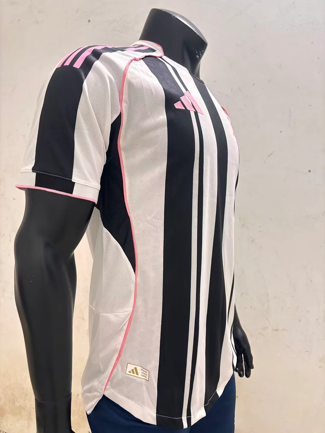 25/26 Juventus Home Player Version Men's Football T-Shirt 1:1 Thai Quality