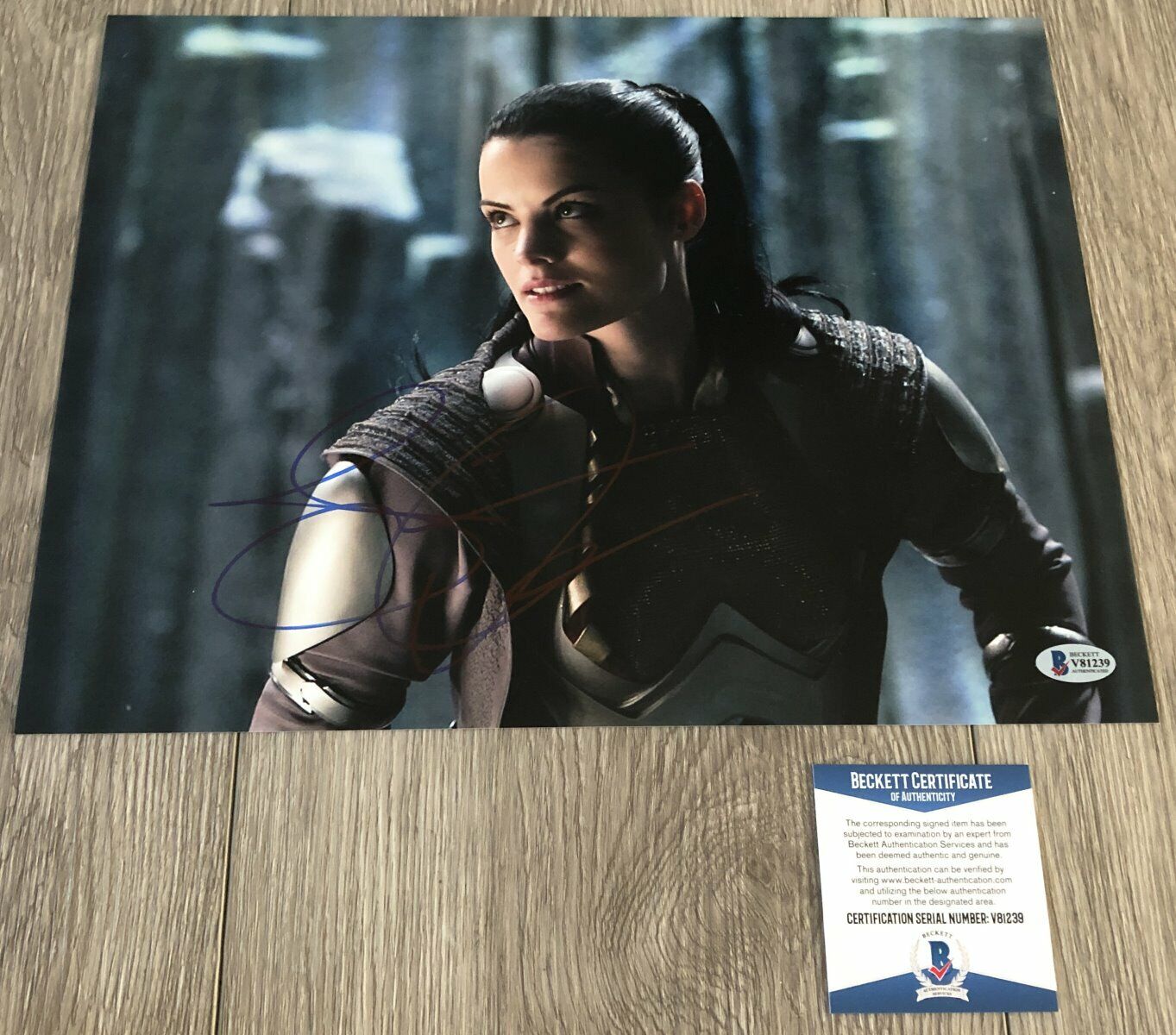 JAIMIE ALEXANDER SIGNED THOR RAGNAROK 11x14 Photo Poster painting A wEXACT PROOF BECKETT BAS COA