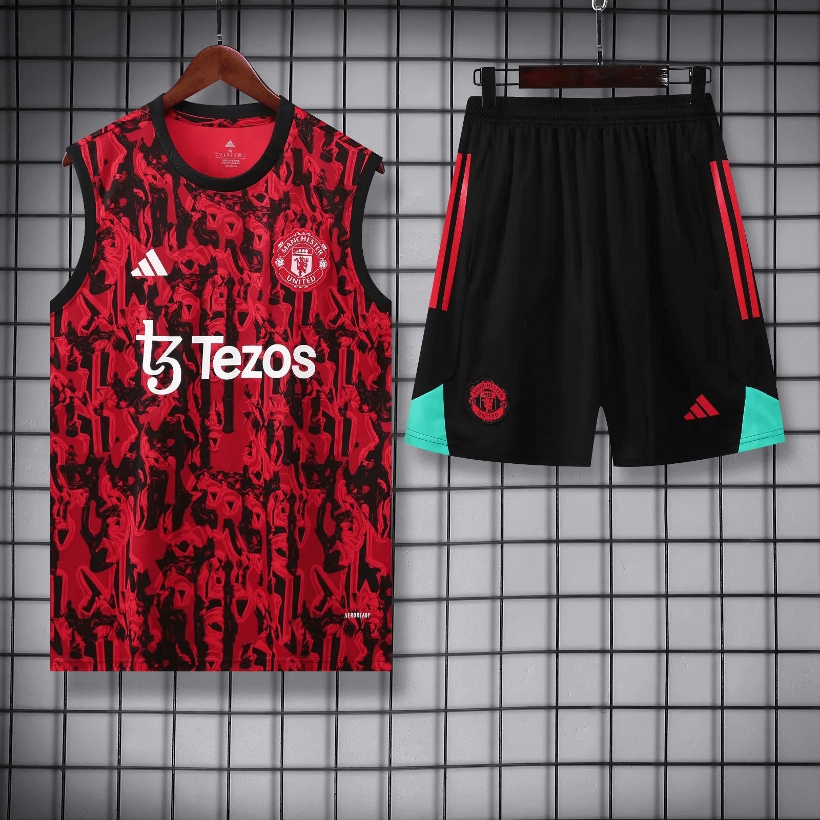 2023/2024 Manchester United pre-match training Red Jersey+Shorts 1:1 Thai Quality mysite